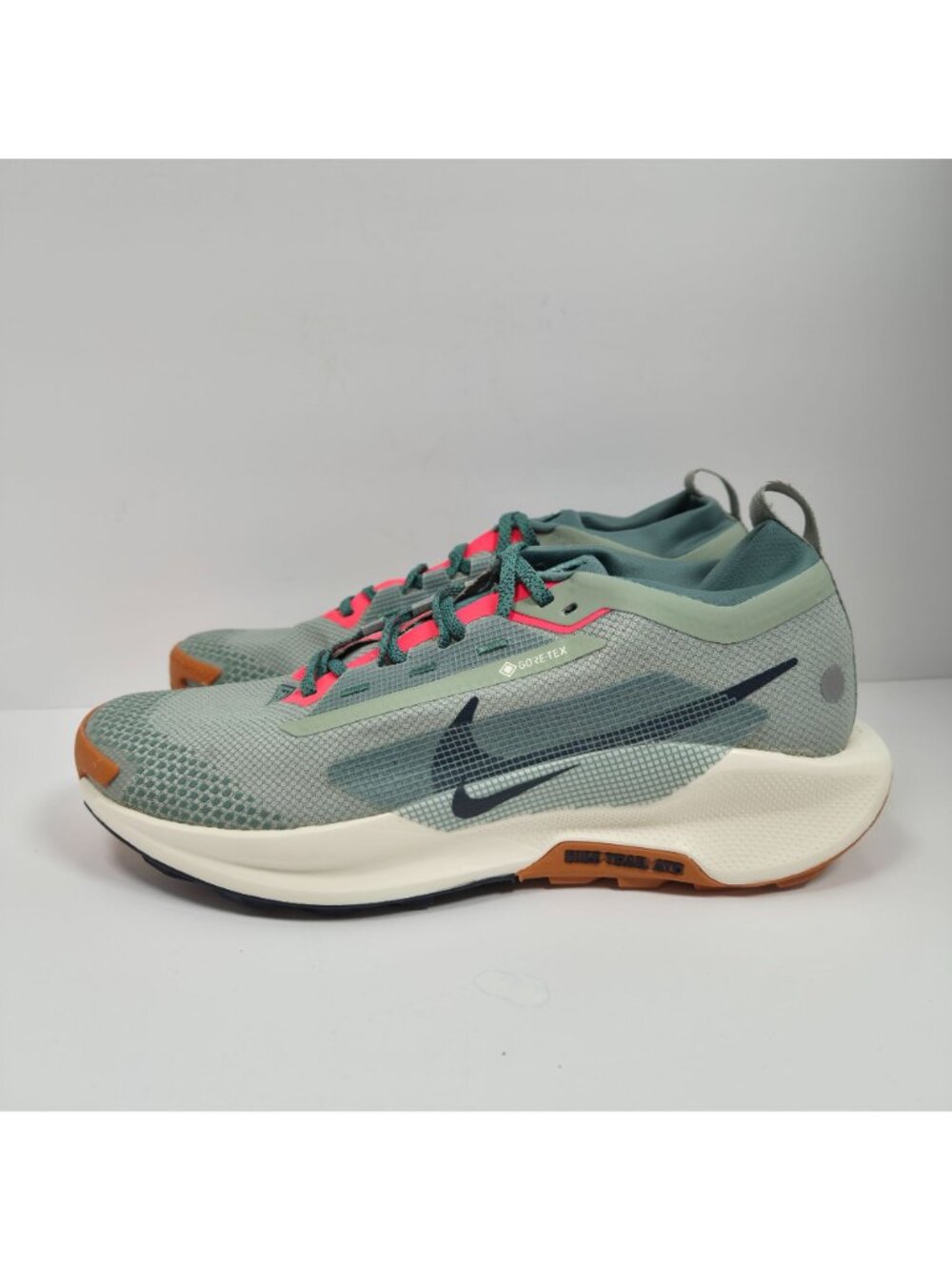 Nike Pegasus Trail 5 Gore-Tex Men's Jade Running Shoes FQ0908-300 US Size 10.5 - Picture 2 of 8